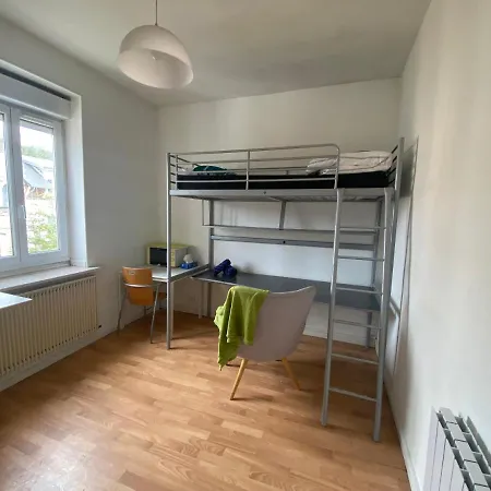 Petit Studio Calme Et Agreable Proche Gare Apartment *